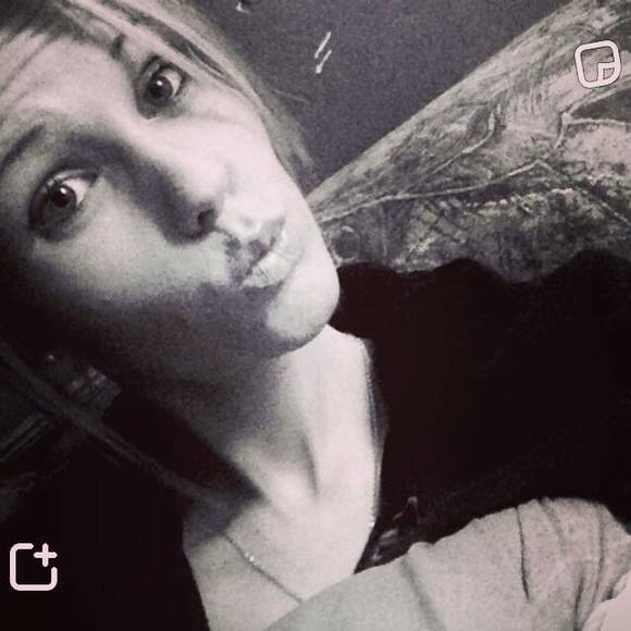 Meet your Posher, Lily - Picture 1 of 1